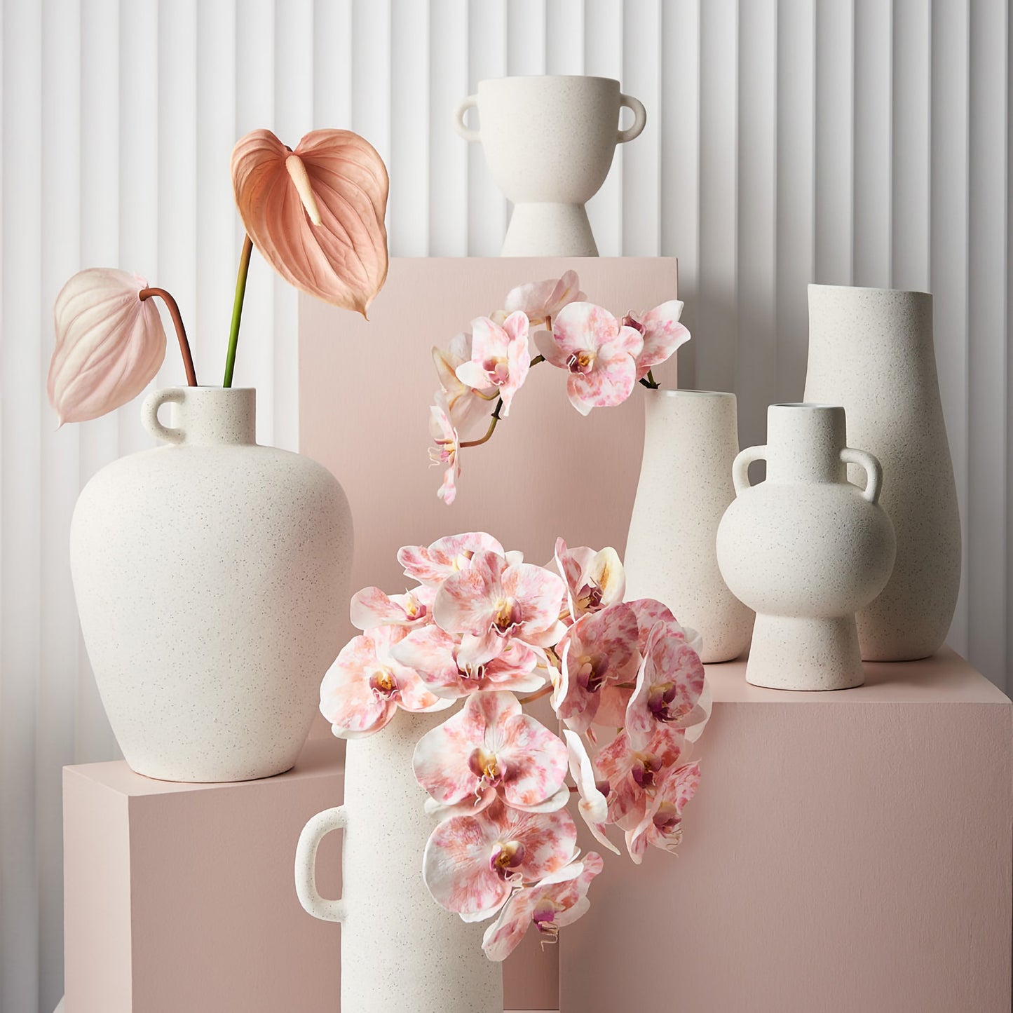 Mona Trophy Vase | Almond