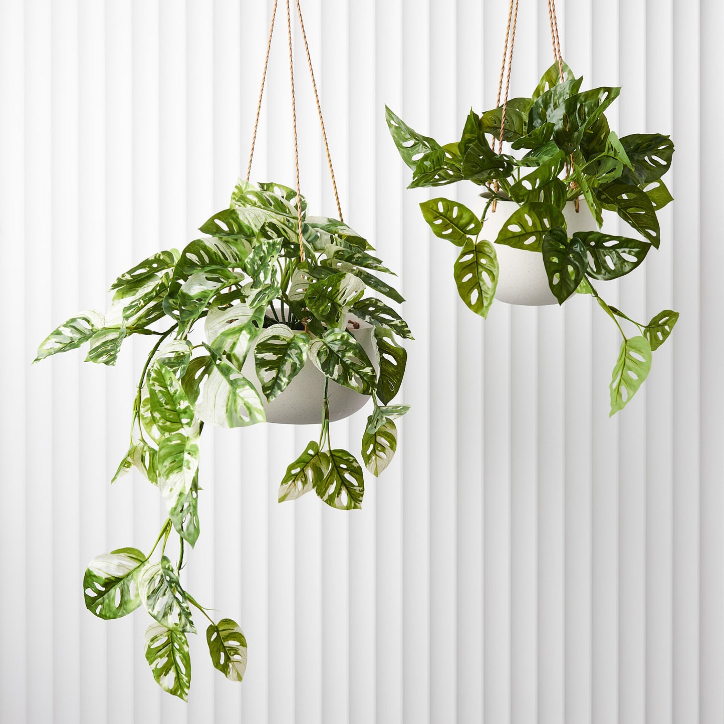 Flo Hanging Pot | White