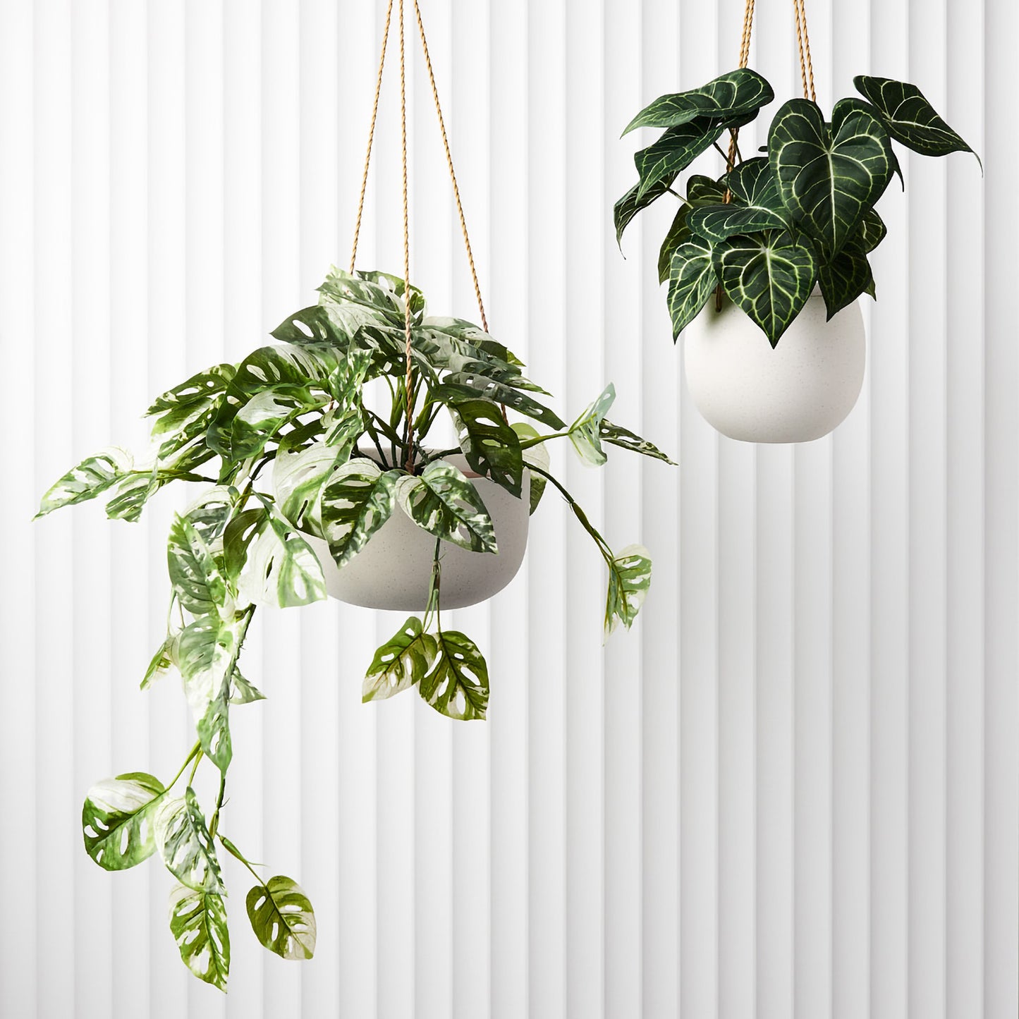 Flo Hanging Pot | White