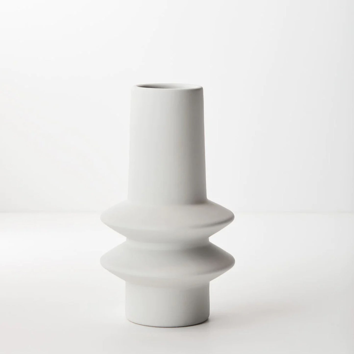 Lucena Vase | White