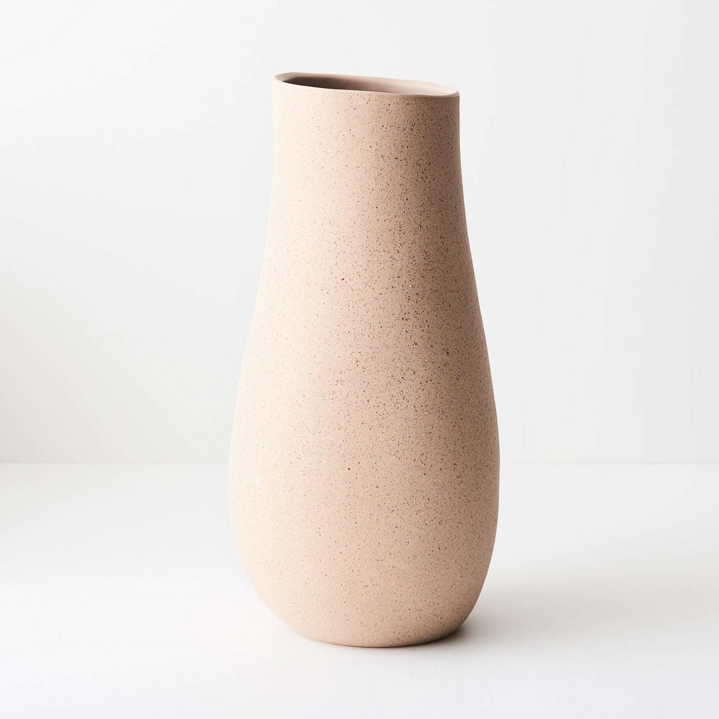 Mona J Vase | Almond