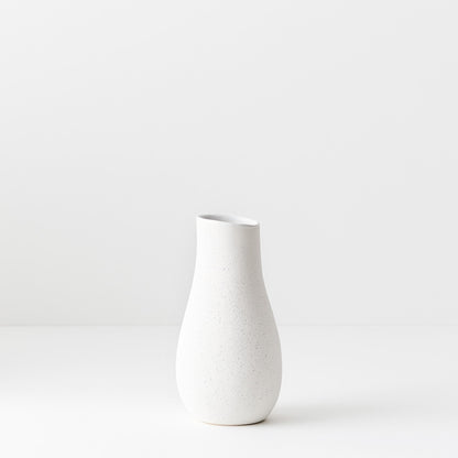 Mona J Vase | White